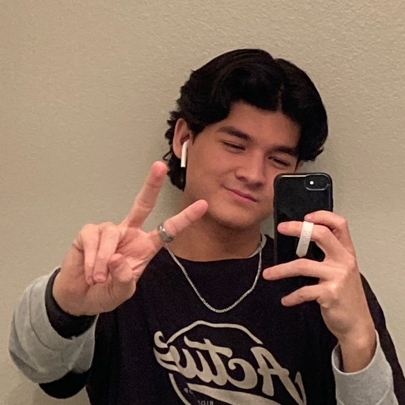 Meet your Posher, Mark - Picture 1 of 1